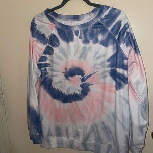 Tie dye light weight sweatshirt type shirt.